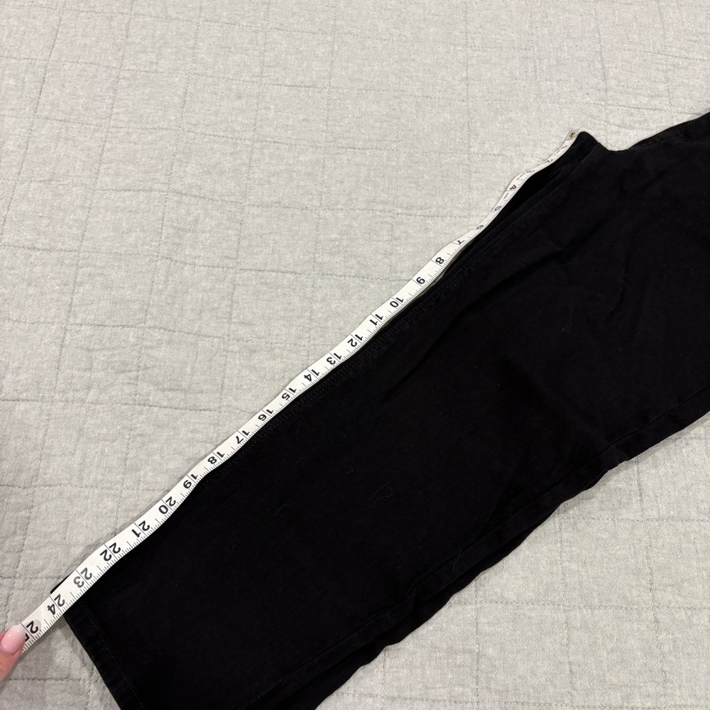 Just Black Denim Straight Leg Crop Black Jean 24” Size 30 - Picture 2 of 7